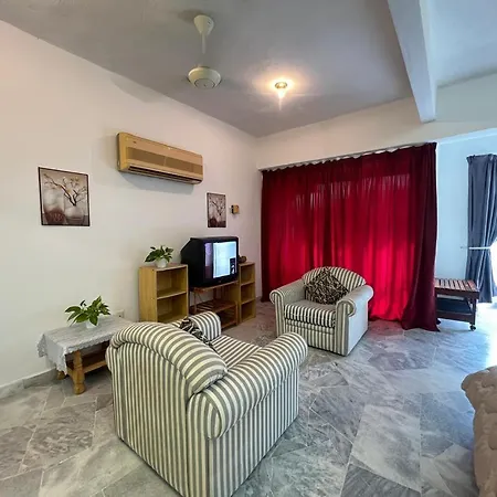Cozy Studio Unit @ Ocean View Resort Port Dickson Exterior photo